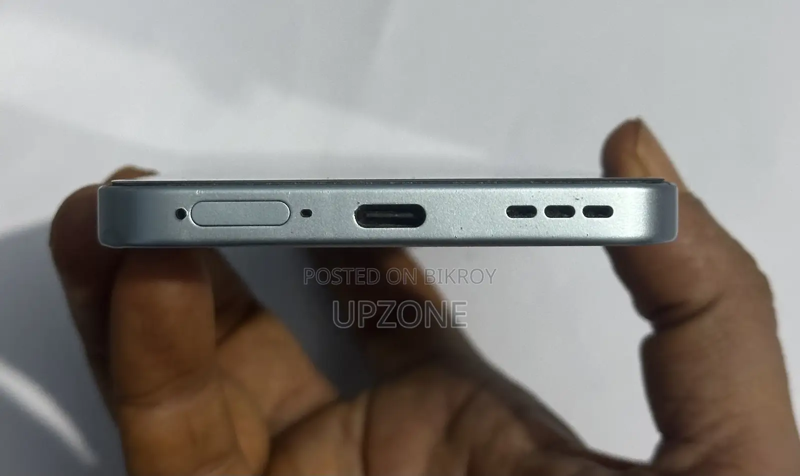 Oppo F29 ১২৮ জিবি