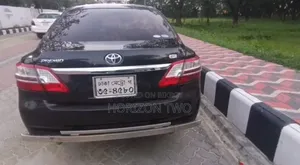 Toyota Premio 2011 Black