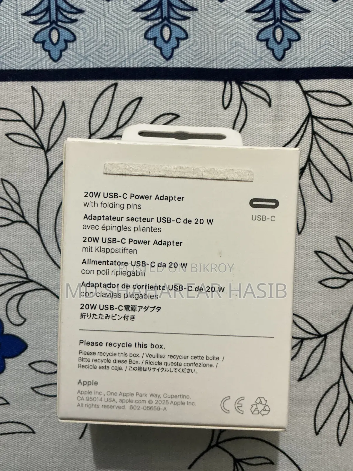 Apple 20W USB-C Power Adapter (3-Pin Plug)
