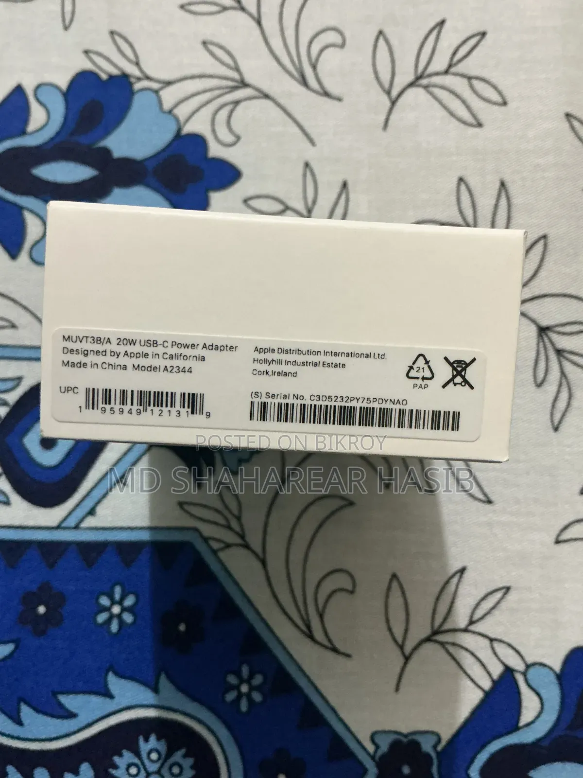 Apple 20W USB-C Power Adapter (3-Pin Plug)
