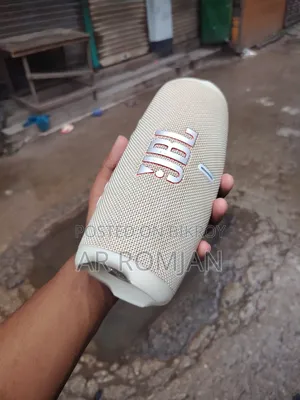 JBL Charge 5