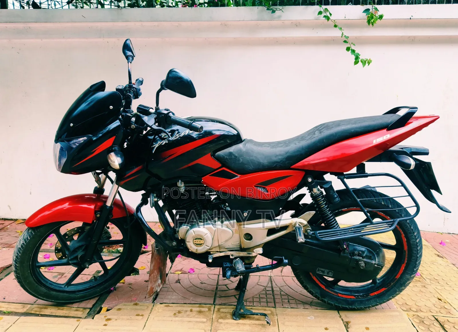 Bajaj Pulsar 150 2016 Black