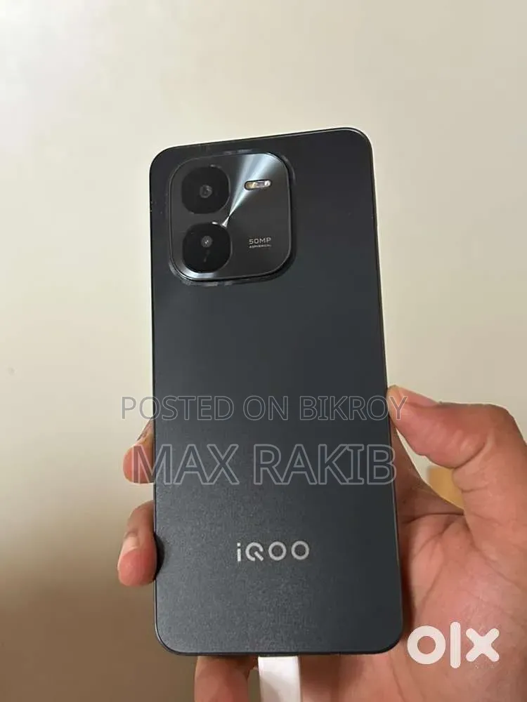 iQOO Z9x 128 GB White