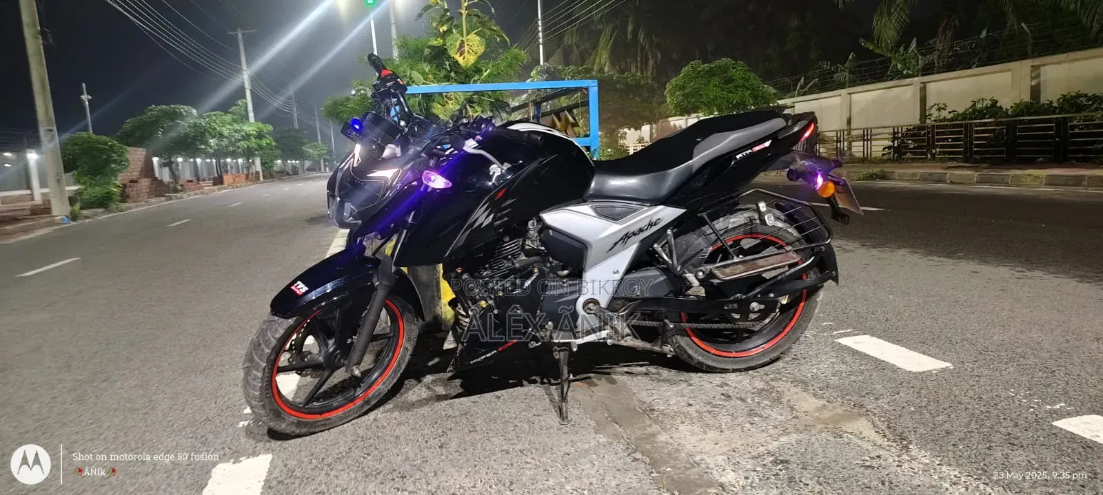 TVS Apache RTR 160 4V 2023 Black