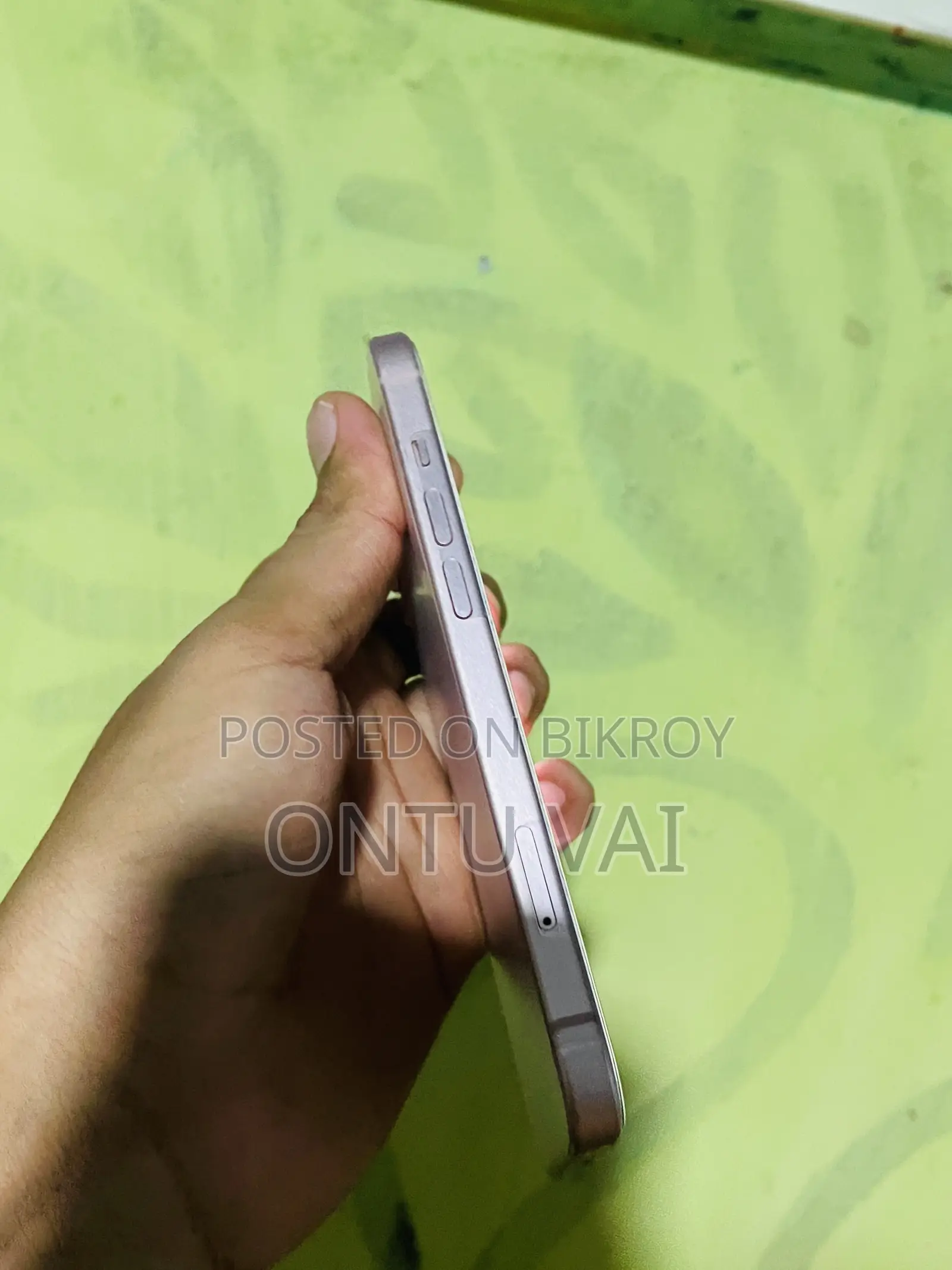 Apple iPhone 15 128 GB Pink