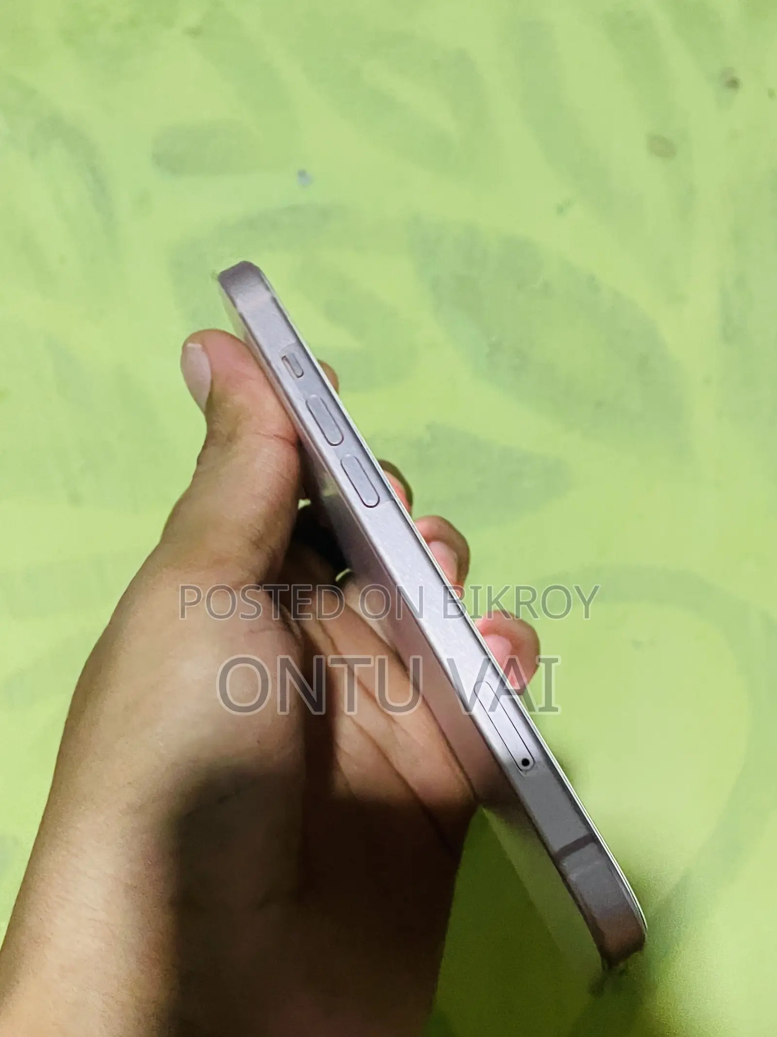 Apple iPhone 15 128 GB Pink