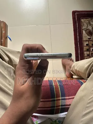 স্যামসাং গ্যালাক্সি এস২১ ৫জি ১২৮ জিবি সাদা