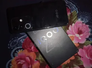 আইকিউওও জেড১০এক্স ১২৮ জিবি কালো