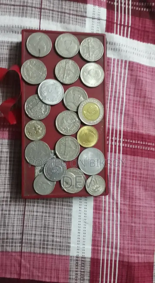 ভিনটেজ আইটেম
