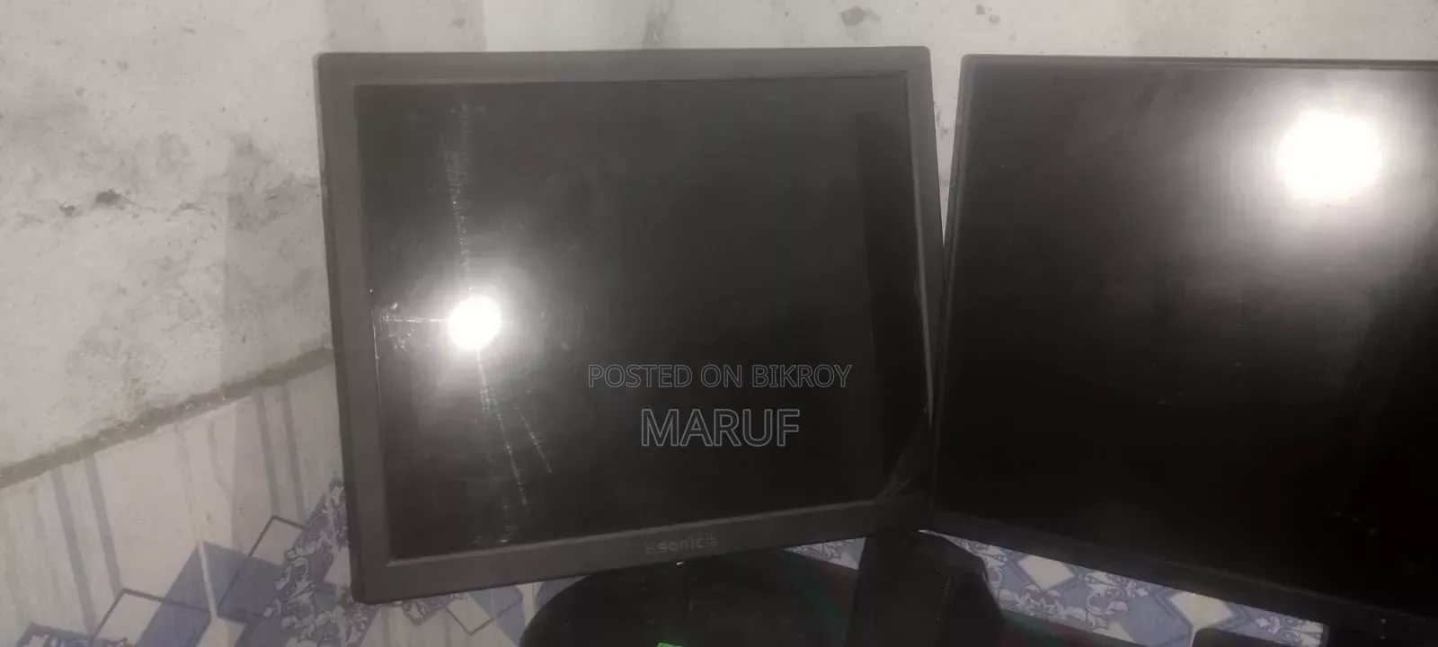 I have another monitor lying at home so I am selling it