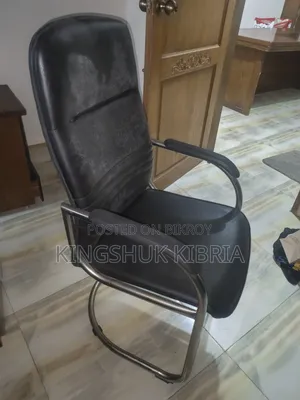 টেবিল চেয়ার সোফা