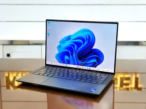 Laptop Dell Precision 5470 32GB Intel Core I9 SSD 512GB