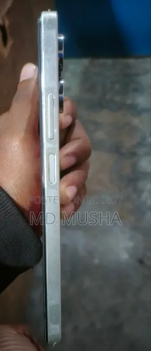 রিয়েলমি সি৫৩ ১২৮ জিবি গোল্ড