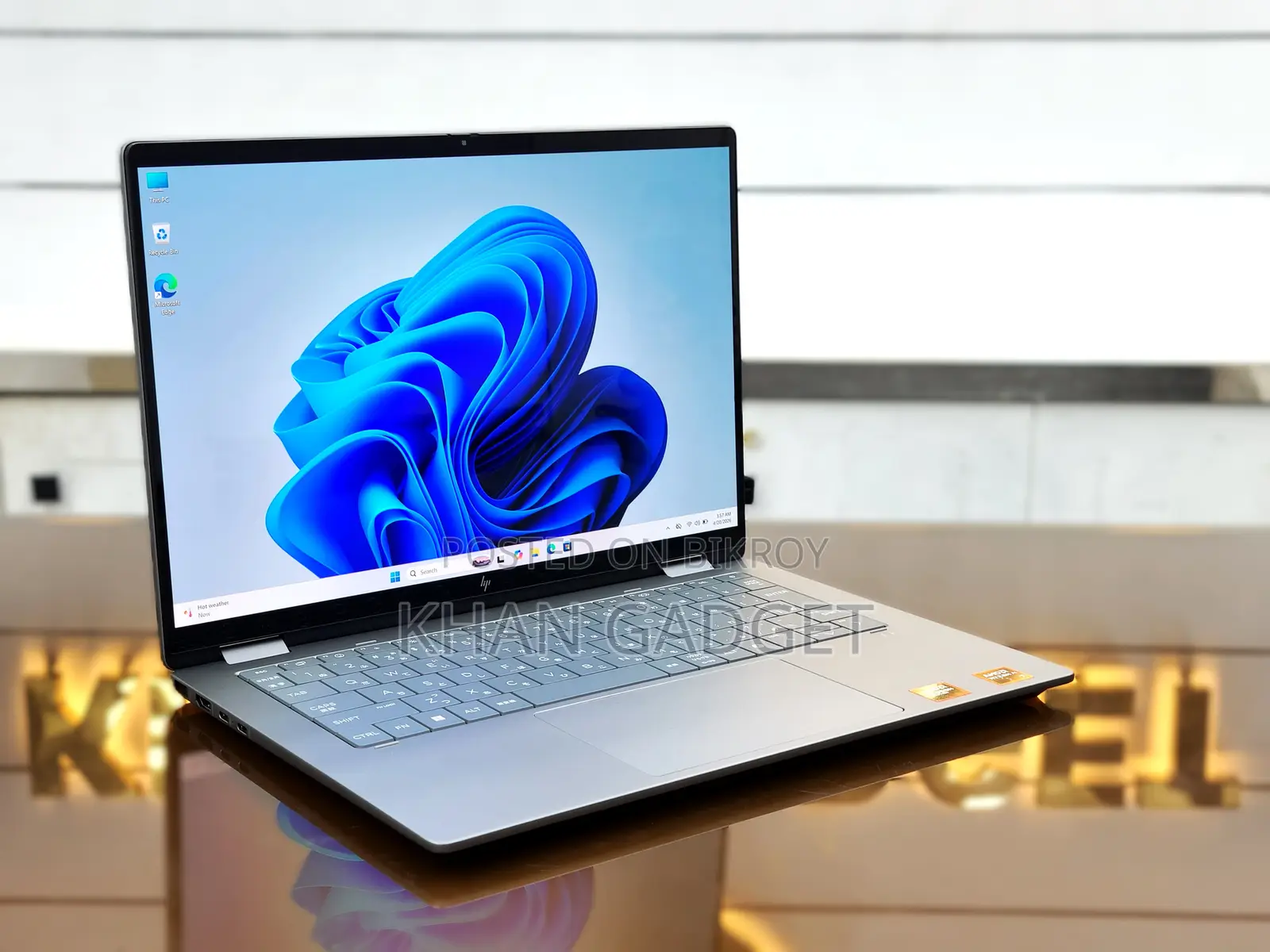 ল্যাপটপ HP OmniBook X Flip 14" 32GB AMD Ryzen 7 SSD 1T