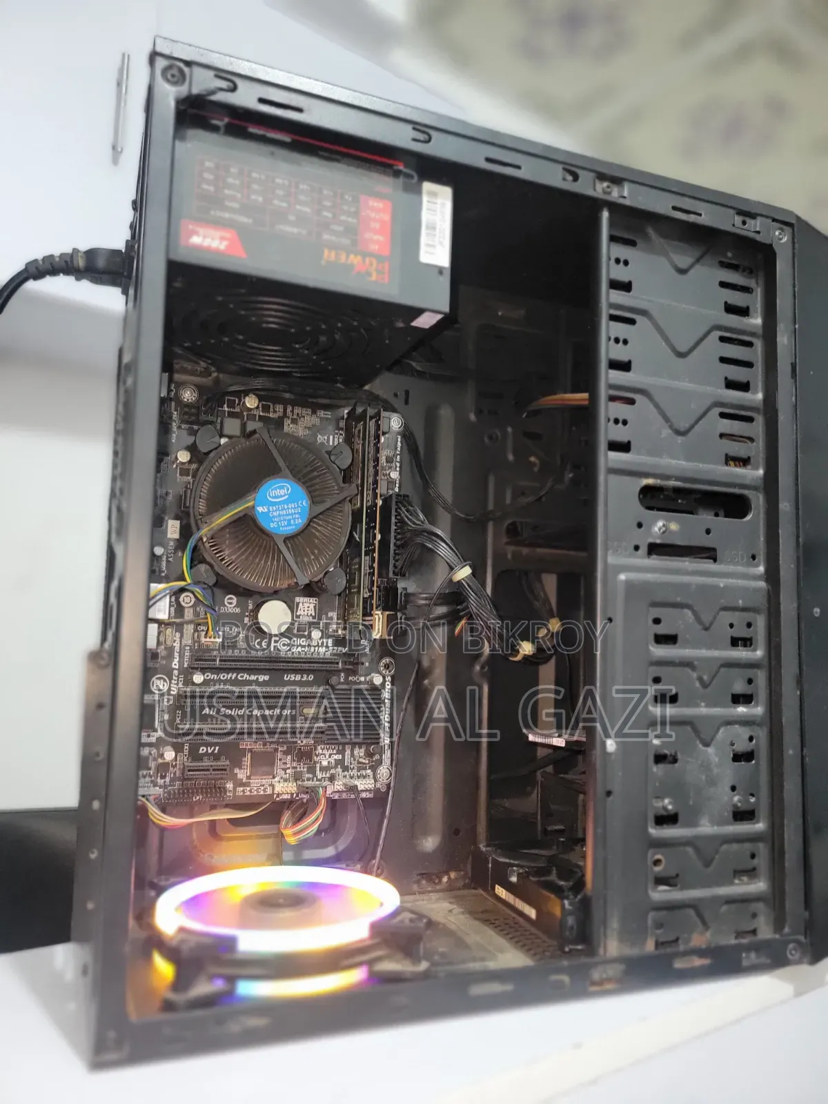 Desktop Computer Gigabyte 8GB Intel Core i3 HDD 750GB