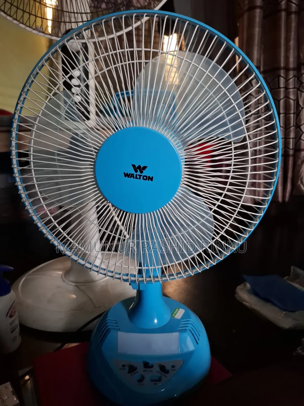 Walton Rechargeable (Ac/Dc) Charger Fan 12"