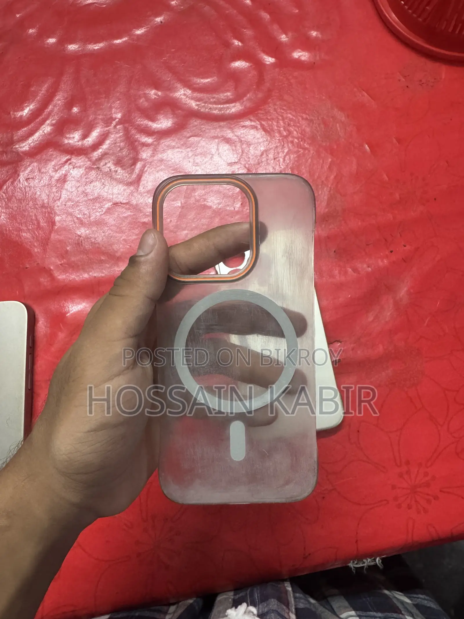 iPhone 15 Pro Cover 3 Pis