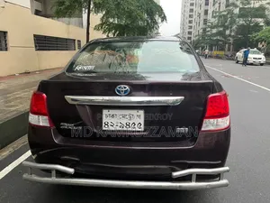 টয়োটা এক্সিও ২০১৪ মেরুন