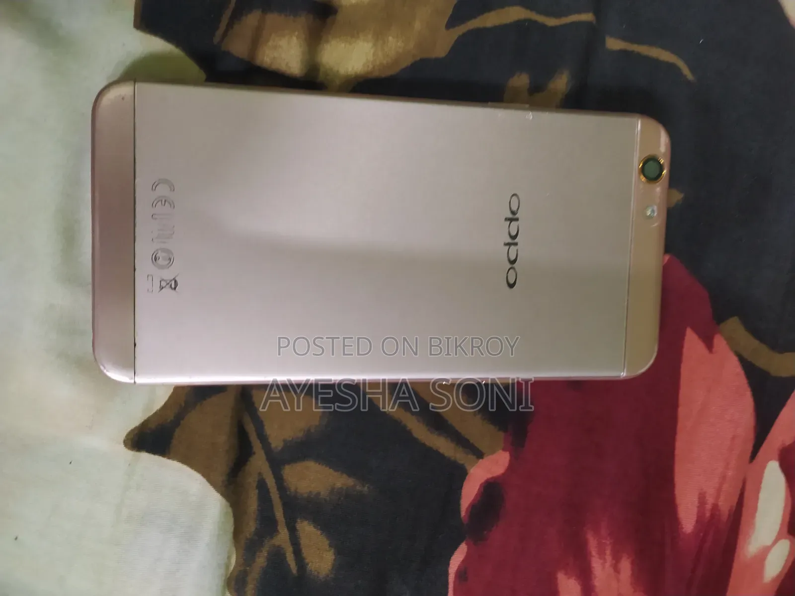 Oppo F1s 128 GB Gold