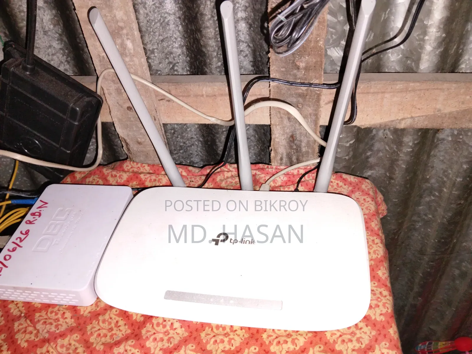 Router brand new used for two months, works very well