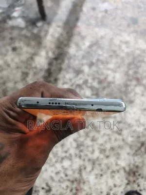 Tecno Camon 40 Pro 4G 256 GB Blue