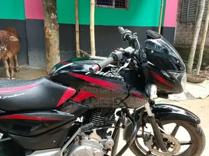 Bajaj Pulsar 150 2016 Black