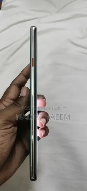Tecno Camon 40 Pro 4G ২৫৬ জিবি গ্রিন