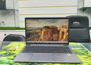 Laptop HP ZBook Firefly G8 16GB Intel Core I5 SSD 512GB