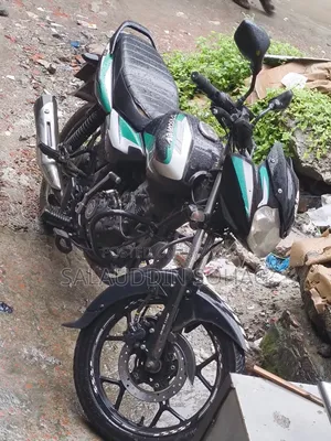 Bajaj Discover 125 2022 Green