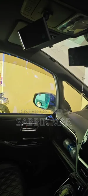 Toyota Voxy 2019 Pearl