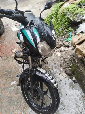 Bajaj Discover 125 2022 Green