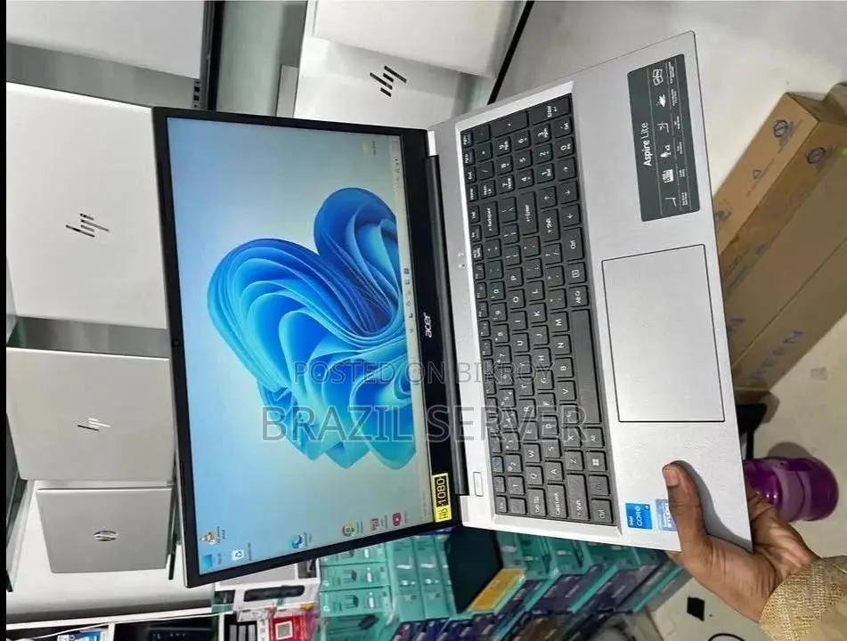 Laptop Acer AcerNote 8GB Intel Core I5 SSD 512GB
