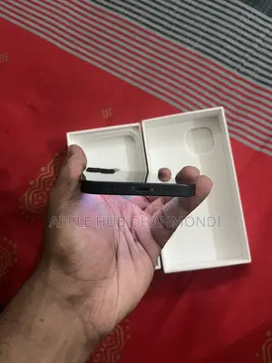 Apple iPhone 13 128 GB Black