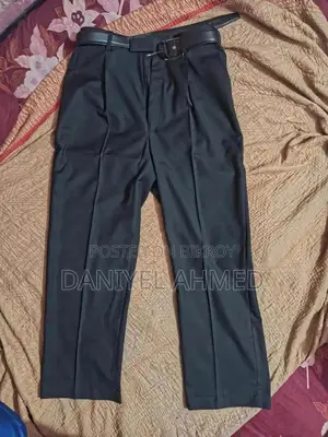 রেগুলার ফিট কালো ফরমাল প্যান্ট