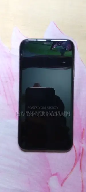 Apple iPhone 11 64 GB Black