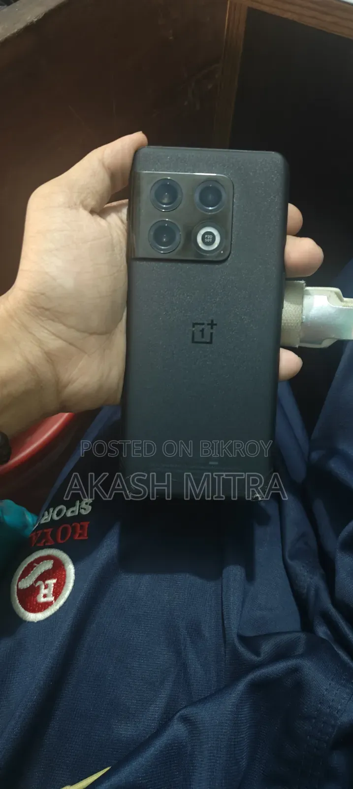 নতুন ওয়ানপ্লাস ১০ প্রো ২৫৬ জিবি ব্ল্যাক