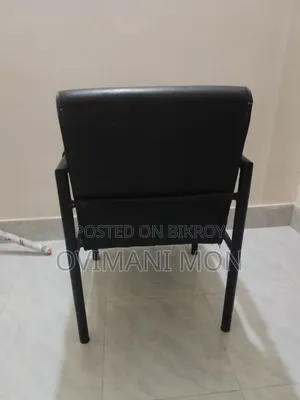 2 chairs for sale.
