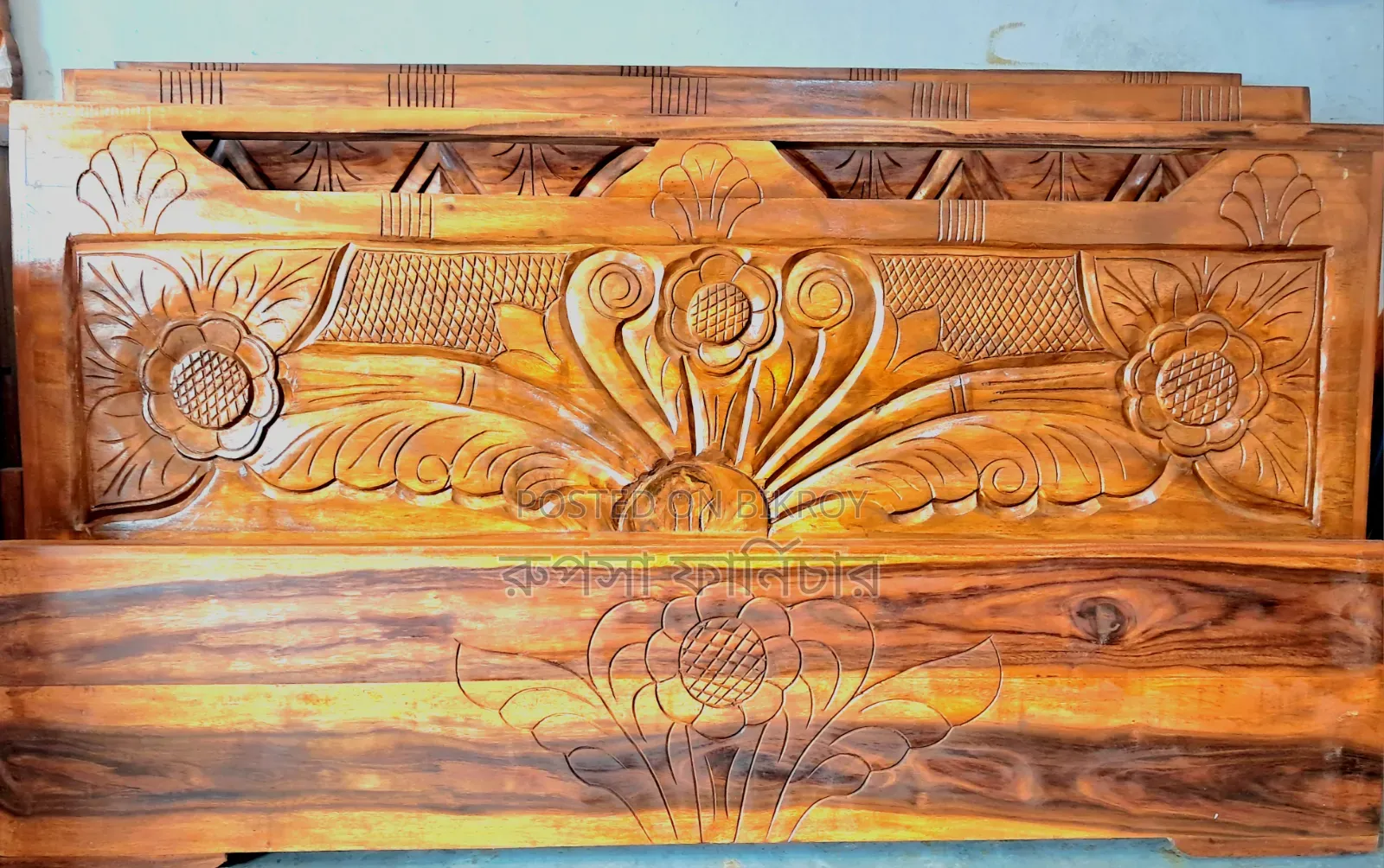 6/7 Feet Semi-Box Bed Offer Ongoing