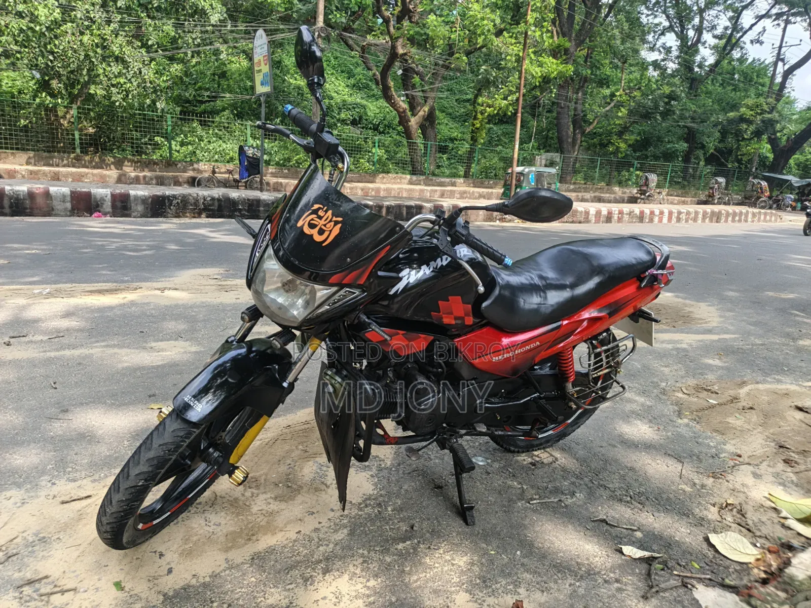 Hero Glamour 2015 Black