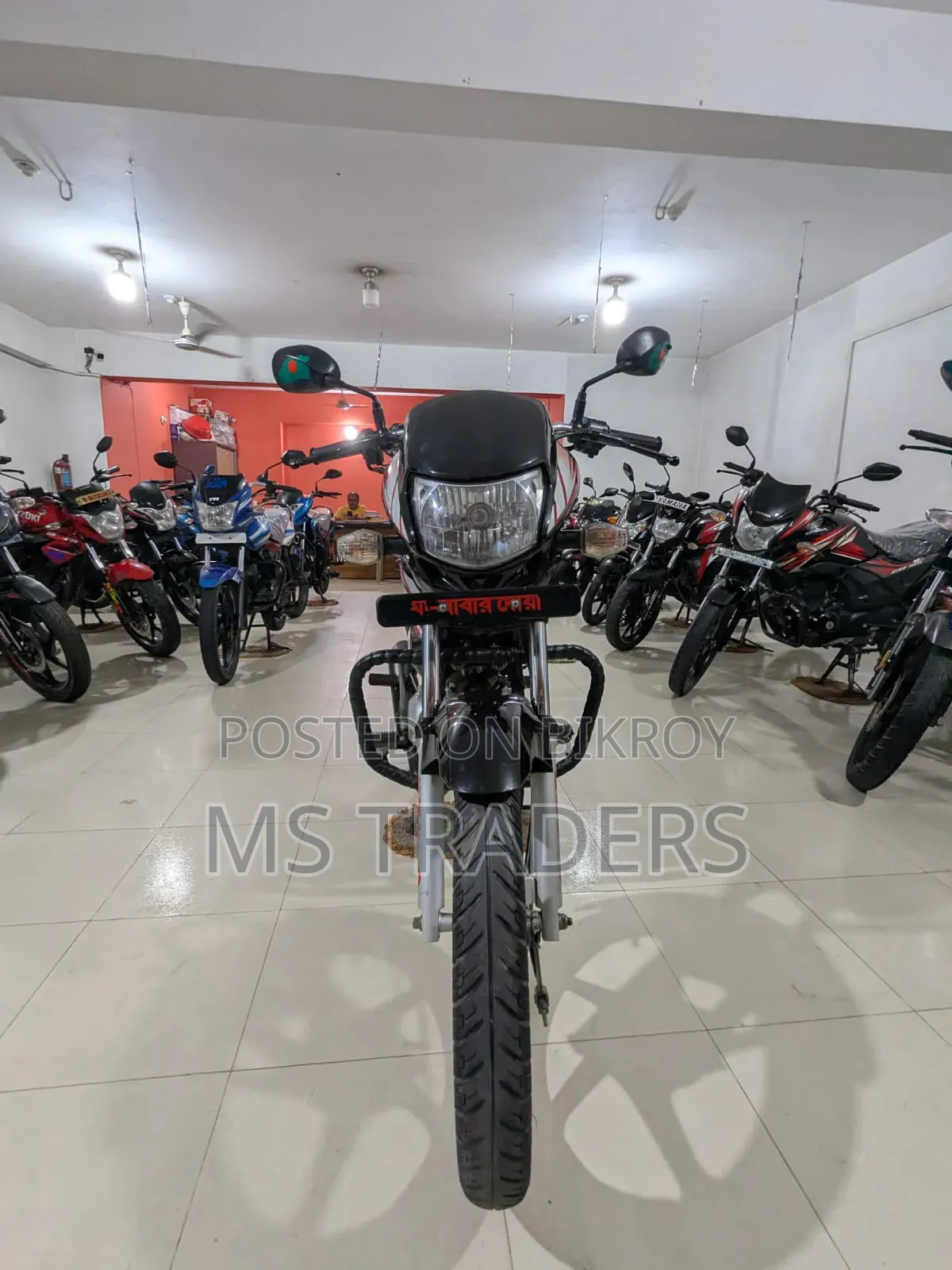 Hero HF Deluxe 2022 Black