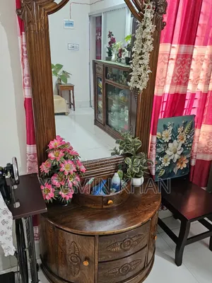 ড্রেসিং টেবিল মেহগনি কাঠের