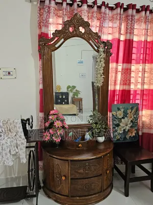 ড্রেসিং টেবিল মেহগনি কাঠের