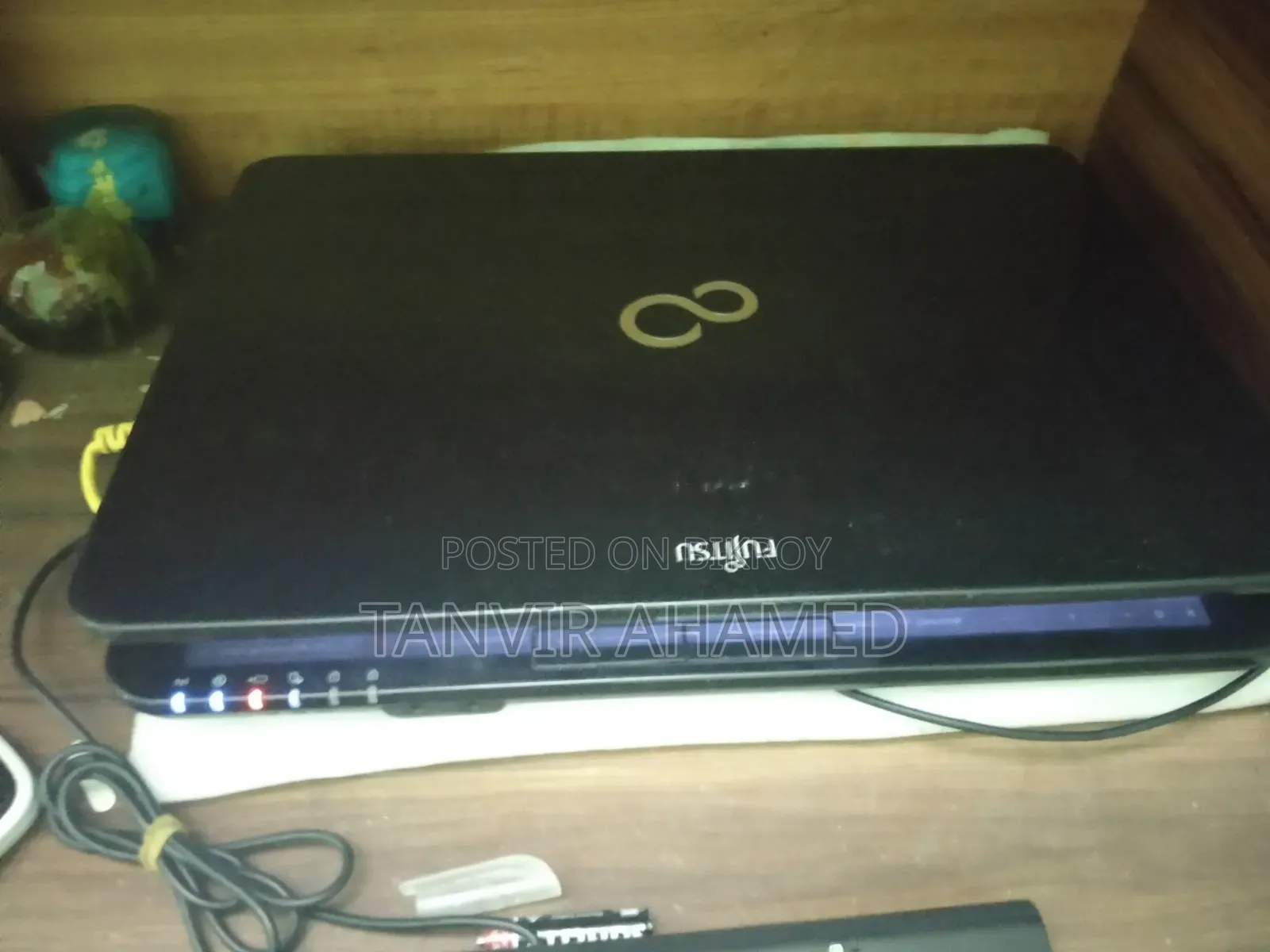 Laptop 6GB Intel Core I3 SSD 128GB
