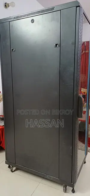 অফিস/ডেটা ল্যাবের জন্য টোটেন ৩২ইউ সার্ভার র‍্যাক