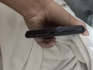 Vivo Y11 32 GB