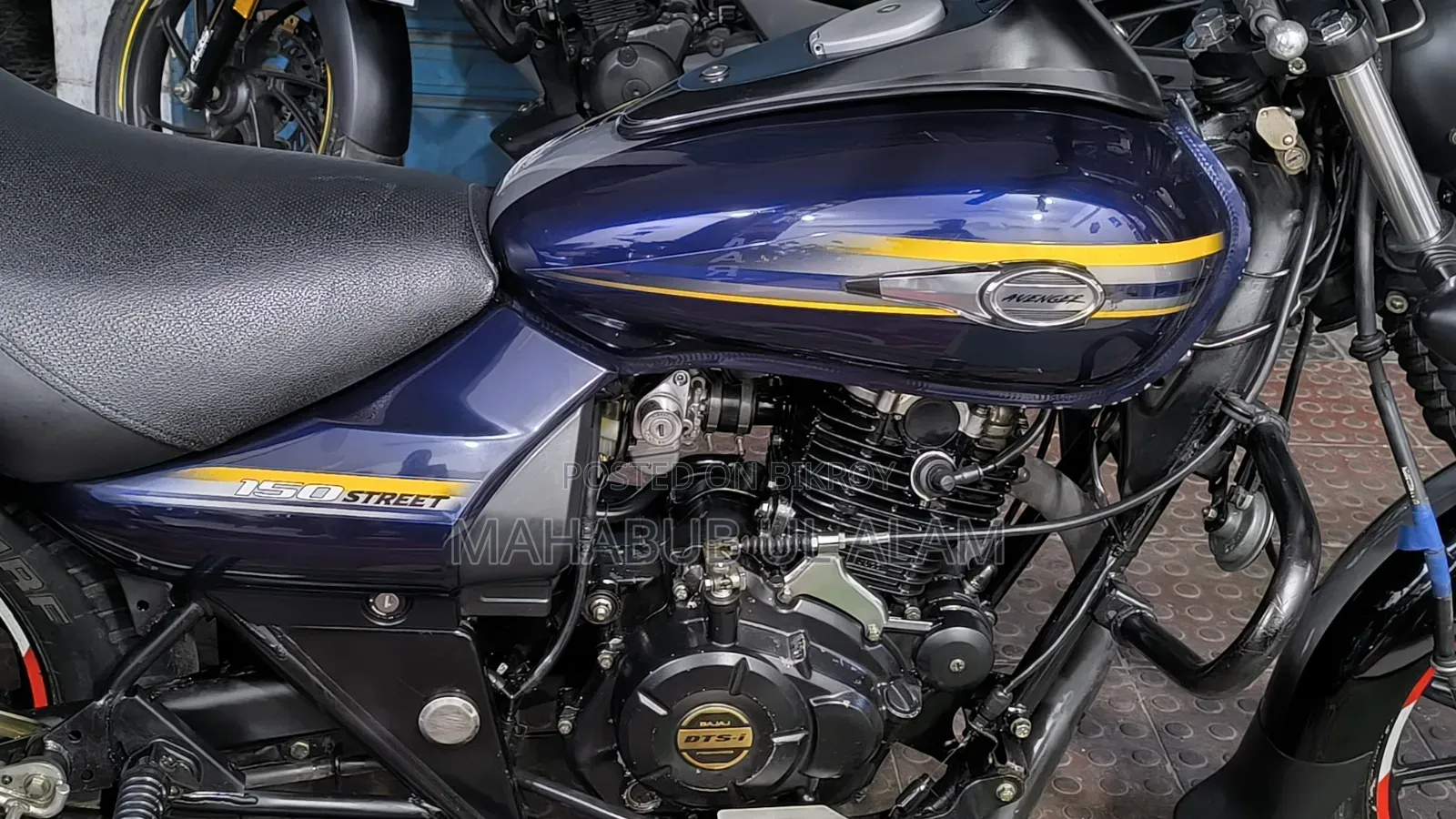 Bajaj Avenger 150 Street 2017 Blue