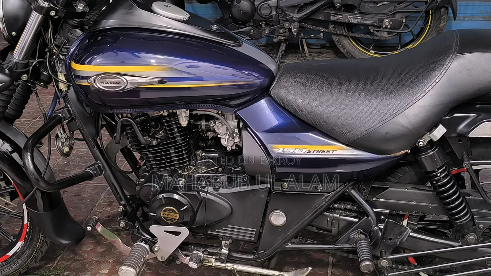 Bajaj Avenger 150 Street 2017 Blue