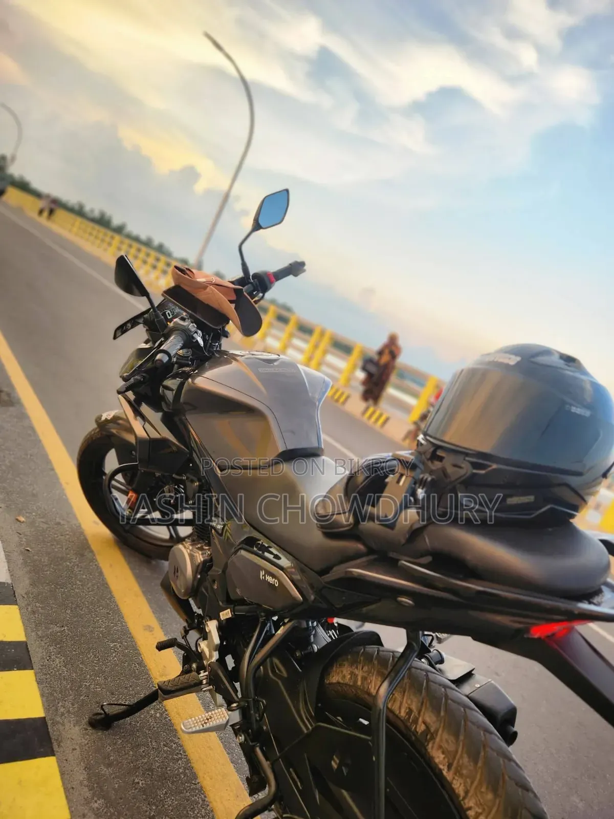 Hero Xtreme 125R 2025 Black
