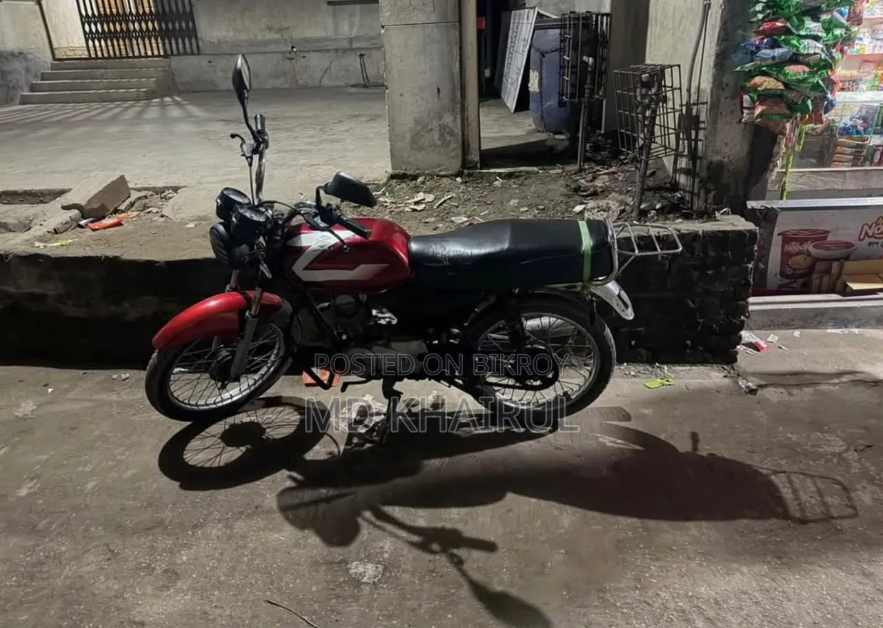 Bajaj CT 100 2001 Red