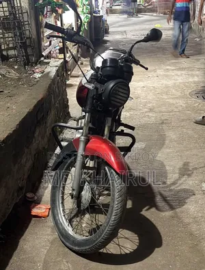 Bajaj CT 100 2001 Red